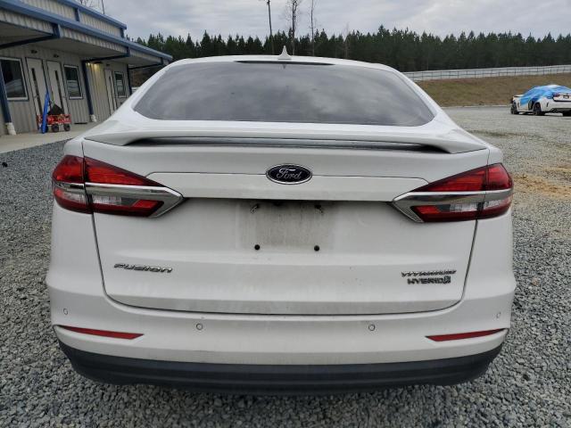 3FA6P0RU8KR181840 - 2019 FORD FUSION TITANIUM WHITE photo 6