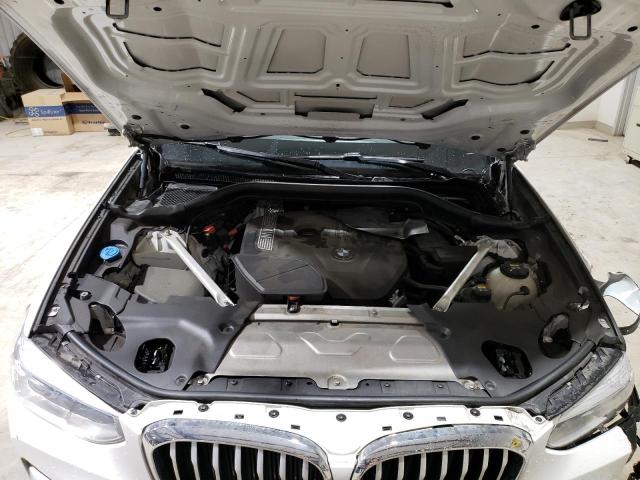5UXTR9C56KLE12490 - 2019 BMW X3 XDRIVE30I WHITE photo 11