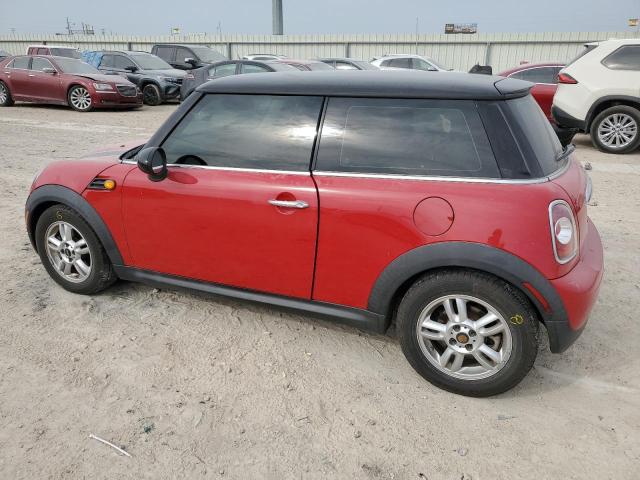 WMWSU3C54DT688401 - 2013 MINI COOPER RED photo 2