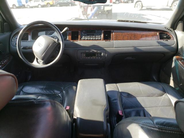 1LNHM81W0YY799246 - 2000 LINCOLN TOWN CAR EXECUTIVE WHITE photo 8