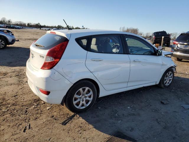 KMHCT5AE1DU109783 - 2013 HYUNDAI ACCENT GLS WHITE photo 3