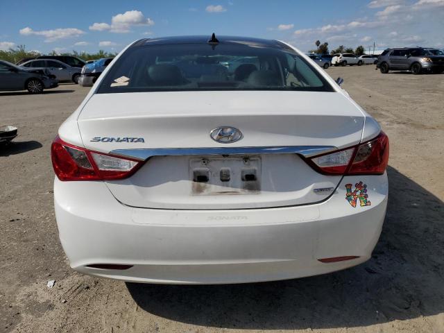 5NPEC4AC6DH785579 - 2013 HYUNDAI SONATA GL SE WHITE photo 6