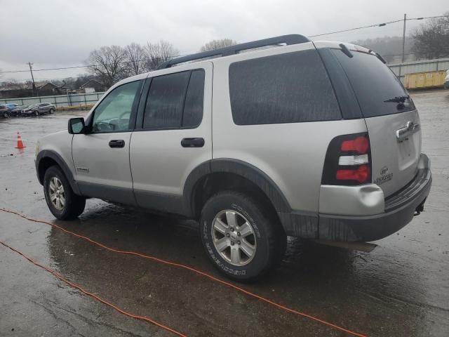 1FMEU63E26UB55540 - 2006 FORD EXPLORER XLT SILVER photo 2