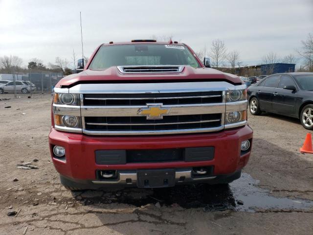 1GC1KXEYXJF214045 - 2018 CHEVROLET SILVERADO K2500 HIGH COUNTRY RED photo 5