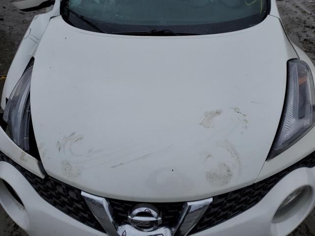 JN8AF5MV4GT658231 - 2016 NISSAN JUKE S WHITE photo 11