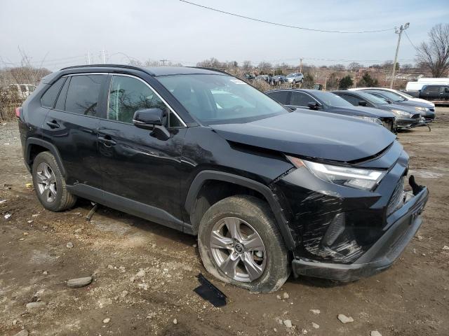 2T3P1RFV1NC273374 - 2022 TOYOTA RAV4 XLE BLACK photo 4