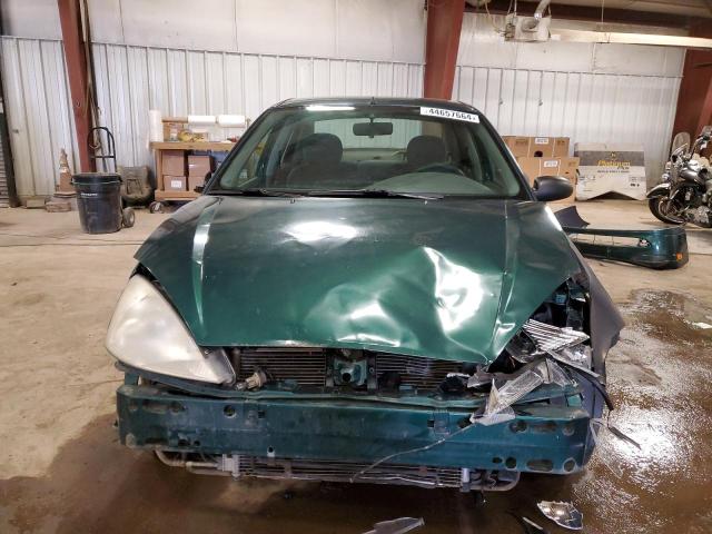 1FAFP34P3YW334892 - 2000 FORD FOCUS SE GREEN photo 5