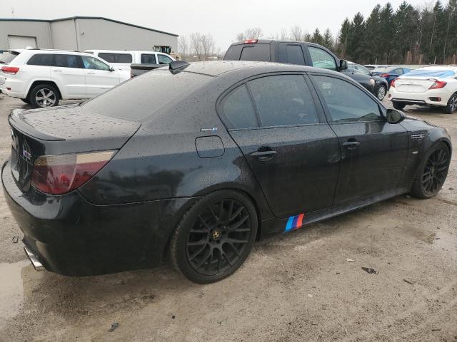 WBSNB93587CX07165 - 2007 BMW M5 BLACK photo 3