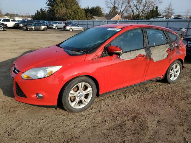 1FAHP3K25CL399074 - 2012 FORD FOCUS SE RED photo 1