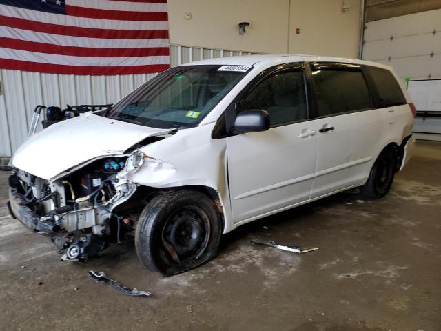 5TDZK23C58S166509 - 2008 TOYOTA SIENNA CE WHITE photo 1