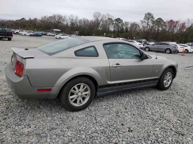 1ZVHT80NX85199901 - 2008 FORD MUSTANG GRAY photo 3