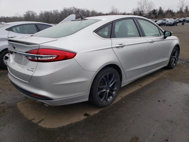 3FA6P0LU1JR138013 - 2018 FORD FUSION SE HYBRID SILVER photo 3