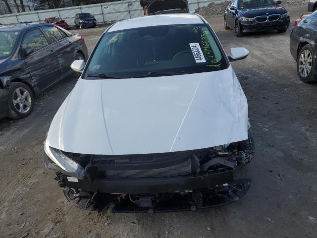 5NPLS4AG8MH048400 - 2021 HYUNDAI ELANTRA SEL WHITE photo 5