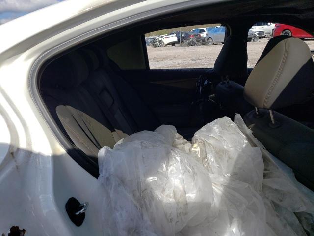 JN1BV7APXFM358273 - 2015 INFINITI Q50 BASE WHITE photo 10