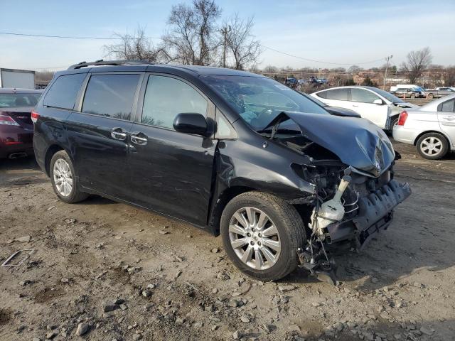 5TDDK3DC8DS056871 - 2013 TOYOTA SIENNA XLE BLACK photo 4