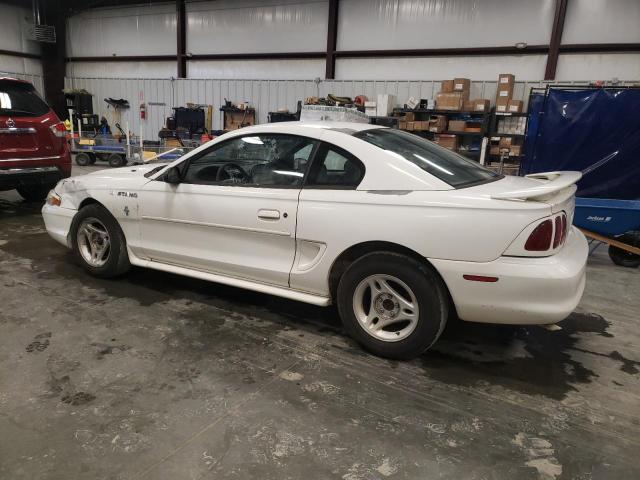 1FALP4040TF226243 - 1996 FORD MUSTANG WHITE photo 2