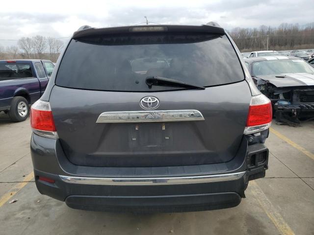 5TDZK3EH6BS025390 - 2011 TOYOTA HIGHLANDER BASE GRAY photo 6