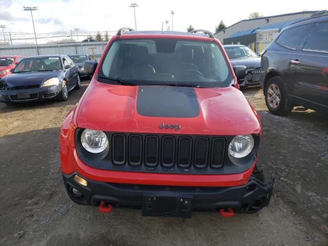 ZACCJBCTXGPE30411 - 2016 JEEP RENEGADE TRAILHAWK RED photo 5