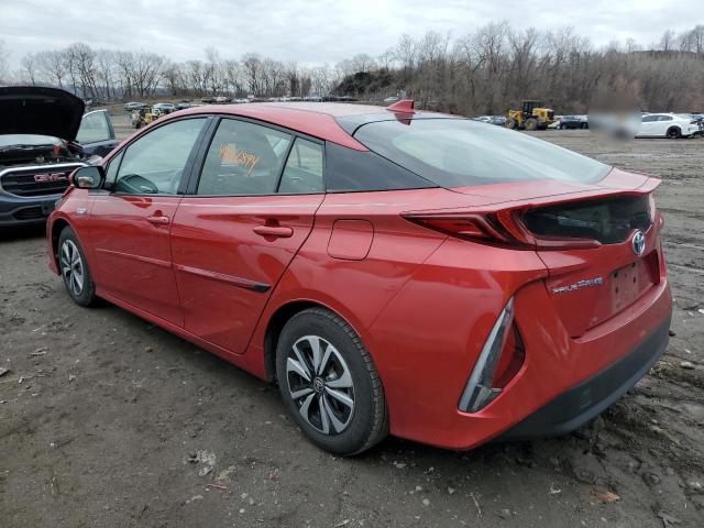 JTDKARFP5H3067637 - 2017 TOYOTA PRIUS PRIM RED photo 2