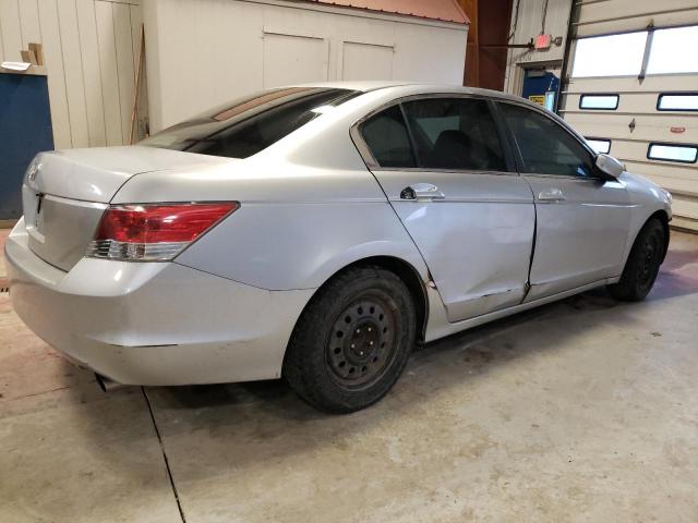 1HGCP2F42AA175331 - 2010 HONDA ACCORD LXP SILVER photo 3