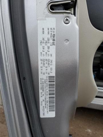 2C4RC1BG3GR288711 - 2016 CHRYSLER TOWN & COU TOURING 银色 照片 13