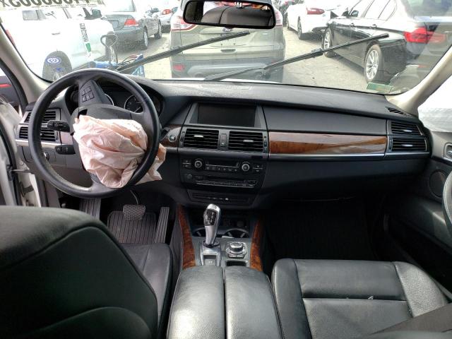 5UXFE4C50AL382183 - 2010 BMW X5 XDRIVE30I 白色 照片 8