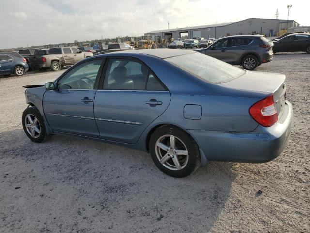 JTDBF32KX20022131 - 2002 TOYOTA CAMRY LE BLUE photo 2