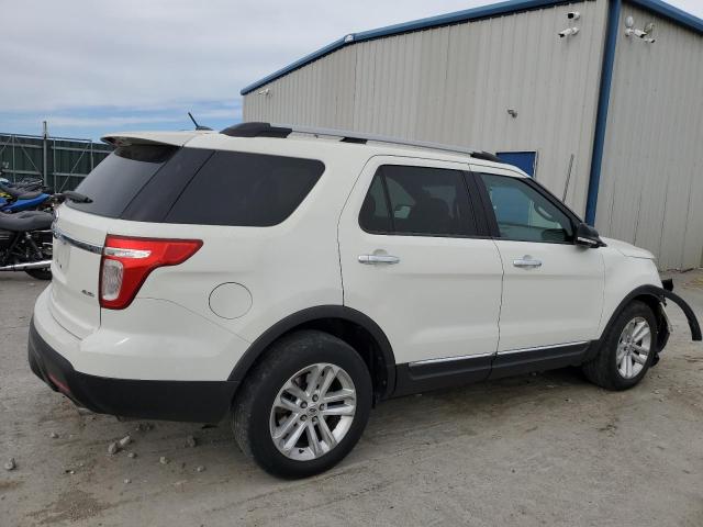 1FMHK8D81BGA57437 - 2011 FORD EXPLORER XLT WHITE photo 3