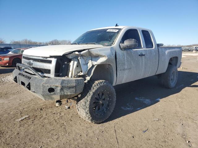 2011 CHEVROLET SILVERADO K1500 LT, 