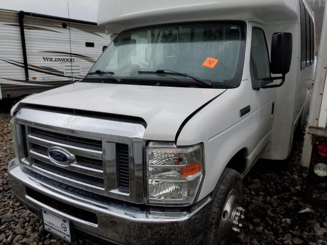 1FDEE3FS8CDB21854 - 2012 FORD ECONOLINE E350 SUPER DUTY CUTAWAY VAN WHITE photo 1