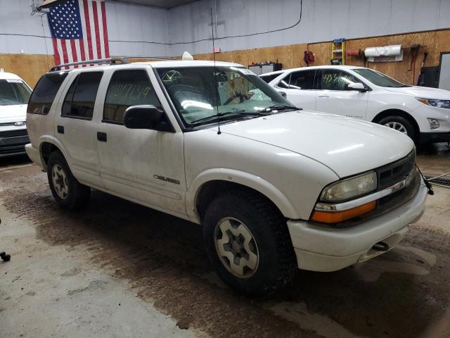 1GNDT13X95K117263 - 2005 CHEVROLET BLAZER WHITE photo 4