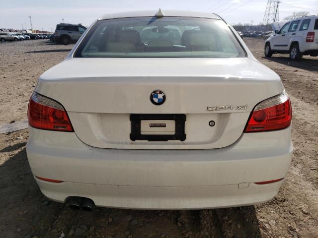 WBANV13568C150559 - 2008 BMW 528 XI WHITE photo 6