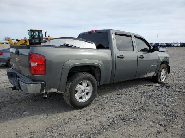 1GCPKSE34BF212651 - 2011 CHEVROLET SILVERADO K1500 LT GRAY photo 3