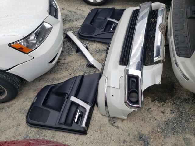 JTEBU5JR8H5470228 - 2017 TOYOTA 4RUNNER SR5/SR5 PREMIUM 白色 照片 13