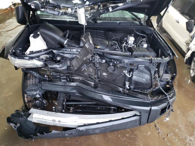 5TFUM5F10HX070040 - 2017 TOYOTA TUNDRA DOUBLE CAB SR/SR5 BLACK photo 11