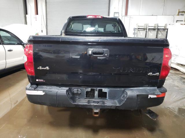 5TFUM5F10HX070040 - 2017 TOYOTA TUNDRA DOUBLE CAB SR/SR5 BLACK photo 6