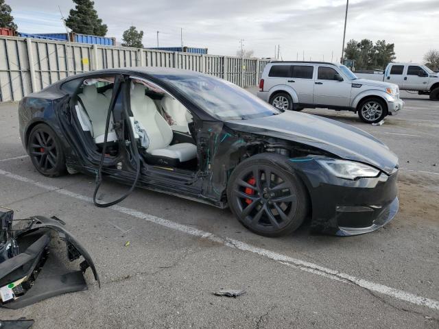 5YJSA1E69RF533097 - 2024 TESLA MODEL S შავი ფოტო 4
