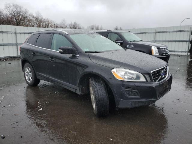 YV4940DZ3D2417799 - 2013 VOLVO XC60 3.2 BLACK photo 4