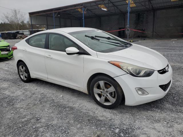 5NPDH4AE6DH344274 - 2013 HYUNDAI ELANTRA GLS WHITE photo 4