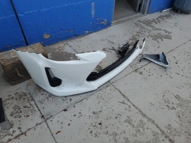 JTKJF5C72FJ010209 - 2015 TOYOTA SCION TC 白色 照片 12