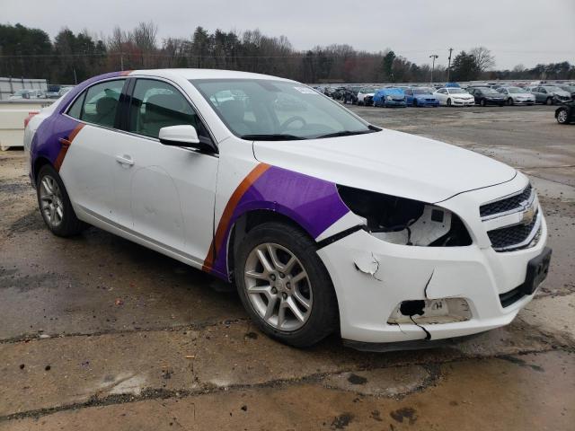 1G11D5SR9DF298397 - 2013 CHEVROLET MALIBU 1LT WHITE photo 4