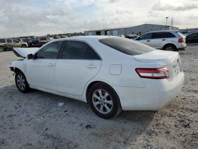 4T4BF3EK7BR176138 - 2011 TOYOTA CAMRY BASE WHITE photo 2