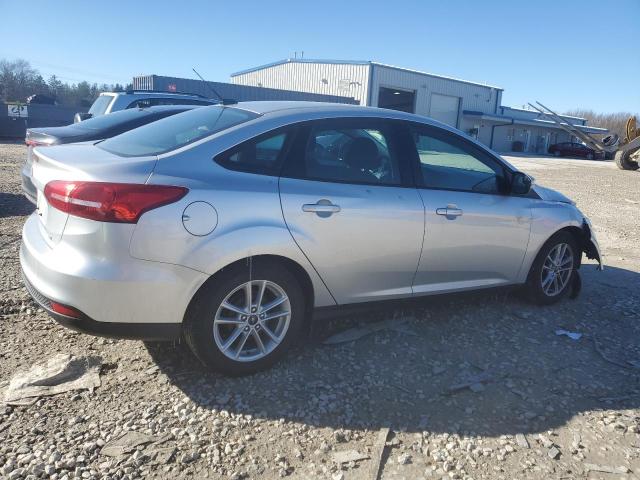 1FADP3F21HL302565 - 2017 FORD FOCUS SE SILVER photo 3