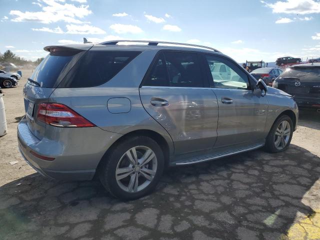 4JGDA5HB7EA271989 - 2014 MERCEDES-BENZ ML 350 4MATIC SILVER photo 3