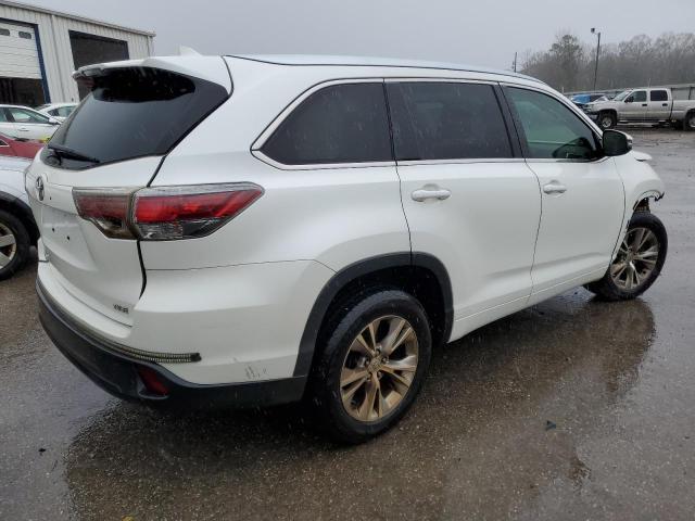 5TDKKRFH6FS072024 - 2015 TOYOTA HIGHLANDER XLE WHITE photo 3