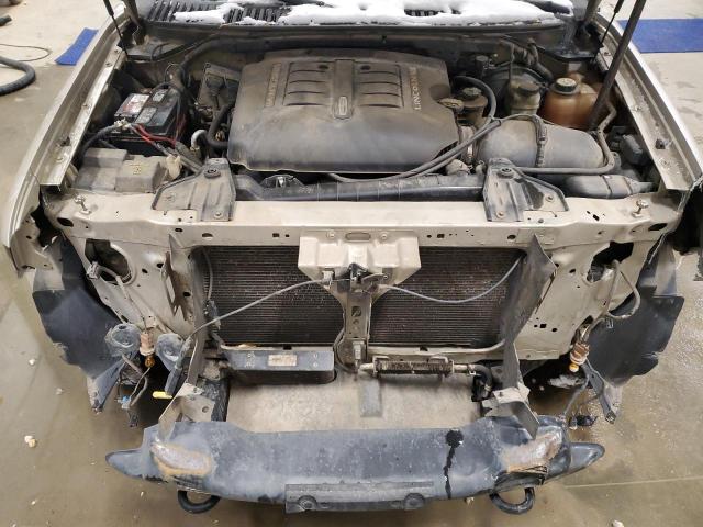 5LMFU27R04LJ10106 - 2004 LINCOLN NAVIGATOR 棕色 照片 12