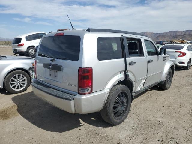 1D4PT4GK4BW515834 - 2011 DODGE NITRO HEAT SILVER photo 3