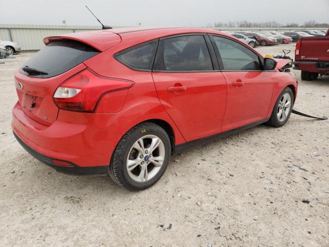 1FAHP3K28CL188791 - 2012 FORD FOCUS SE RED photo 3