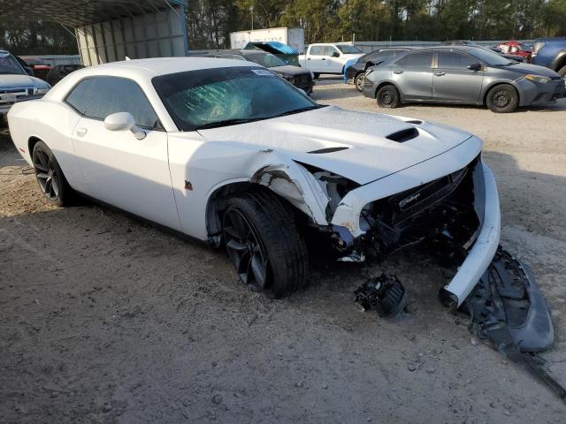 2C3CDZFJXKH642377 - 2019 DODGE CHALLENGER R/T SCAT PACK WHITE photo 4