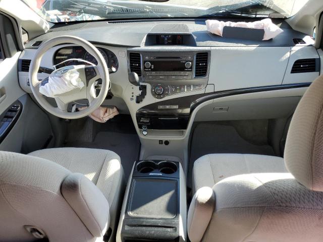 5TDKK3DCXDS283499 - 2013 TOYOTA SIENNA LE SILVER photo 8